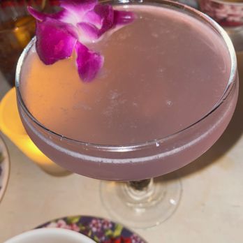 Tanner Smiths - Cocktail Bars Near Me - New York, New York