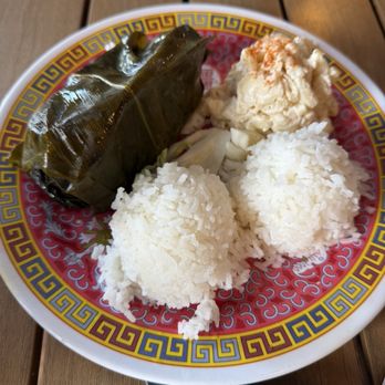 Kauai Family Restaurant - Hawaiian Near Me - Seattle, Washington Kauai Family Restaurant - Hawaiian Near Me - Seattle, Washington