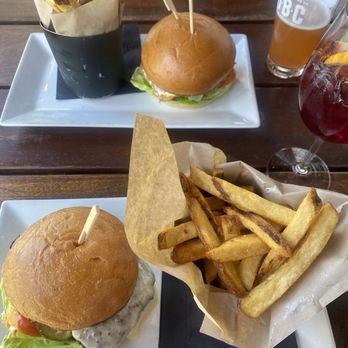 Oscar's Brewing Company - OBC Burger & Truffle Fries and Spicy Chicken Sandwich with regular fries - Breweries Near Me - Temecula, California Oscar's Brewing Company - OBC Burger & Truffle Fries and Spicy Chicken Sandwich with regular fries - Breweries Near Me - Temecula, California