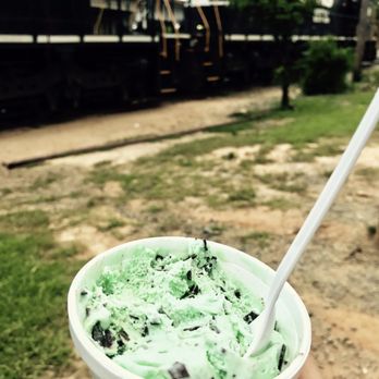The Frosty Caboose - Ice Cream & Frozen Yogurt Near Me - Chamblee, Georgia The Frosty Caboose - Ice Cream & Frozen Yogurt Near Me - Chamblee, Georgia