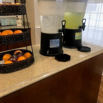 Willow Lake Place - BISTRO area for grabbing a snack or drink - Assisted Living Facilities Near Me - Indianapolis, Indiana Willow Lake Place - BISTRO area for grabbing a snack or drink - Assisted Living Facilities Near Me - Indianapolis, Indiana