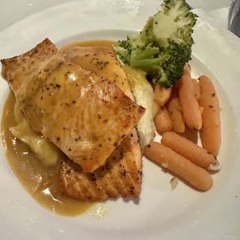 Table Rock House Restaurant - Broiled Rainbow Trout with Riesling Dill Sauce - American Near Me - Niagara Falls, Ontario Table Rock House Restaurant - Broiled Rainbow Trout with Riesling Dill Sauce - American Near Me - Niagara Falls, Ontario