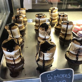 For Heaven's Cake - S'mores - Cupcakes Near Me - Yakima, Washington