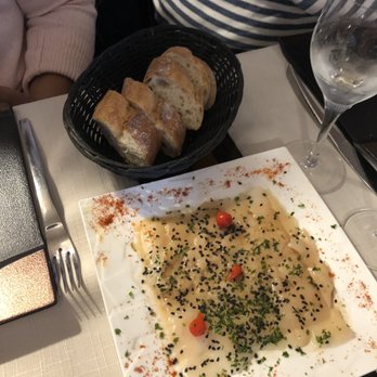 Chez Max - Scallop carpaccio with truffle sauce - French Near Me - Magenta, 51 Chez Max - Scallop carpaccio with truffle sauce - French Near Me - Magenta, 51