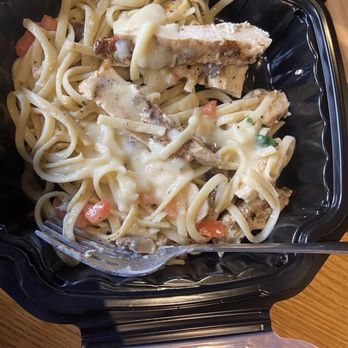 Carrabba's Italian Grill - Chicken linguini - Italian Near Me - Houston, Texas