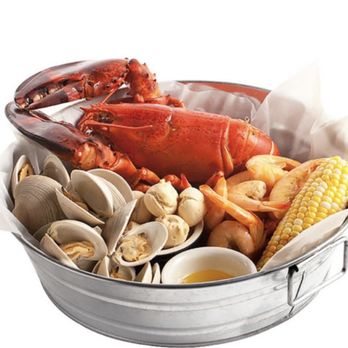 Marblehead Chowder House - This is how to plate seafood even if it's a fried seafood platter much more visually appealing you eat with your eyes first - Seafood Near Me - Westampton, New Jersey