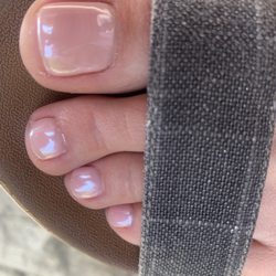 Perfect Nail Spa - Shellac pedi with chrome powder