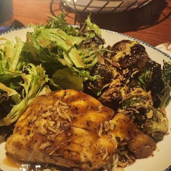 Red Lobster - Salmon bowl (salmon, Brussels sprouts, spring salad with peanut sauce) - Seafood Near Me - Reno, Nevada