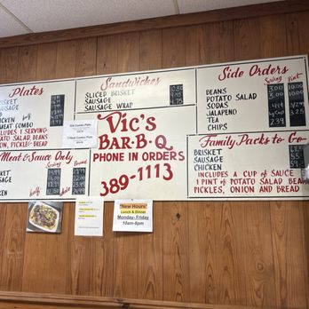 Vic's Bar-B-Que Logo