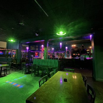 The Mermaid Dive Bar - Bar space - Dive Bars Near Me - Biloxi, Mississippi