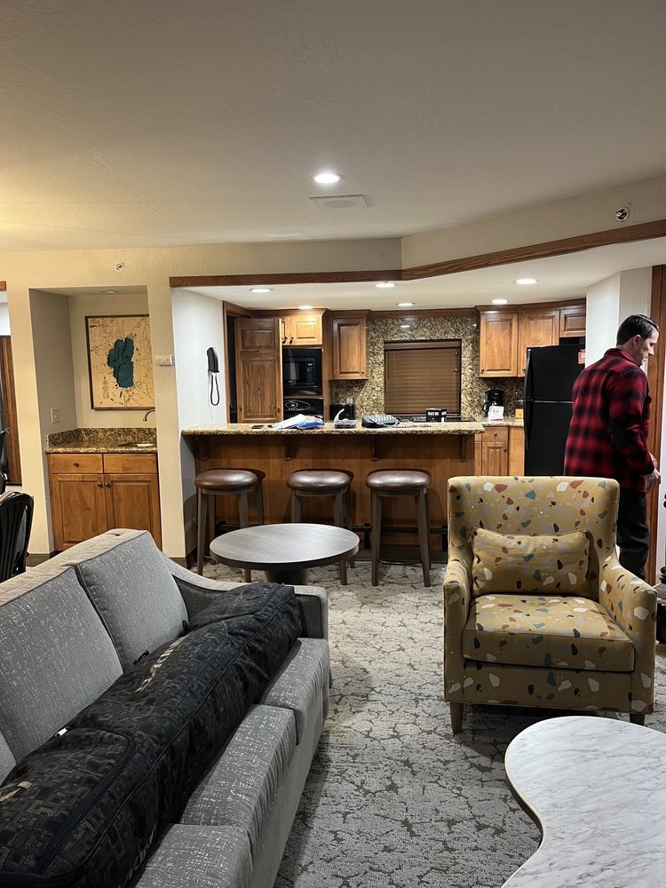 RIDGE TAHOE Updated August 2024 236 Photos & 189 Reviews 400