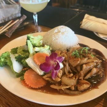Yaya's Cookbook - Chicken teriyaki with jasmine rice and mixed vegetables - Asian Fusion Near Me - Henrico, Virginia Yaya's Cookbook - Chicken teriyaki with jasmine rice and mixed vegetables - Asian Fusion Near Me - Henrico, Virginia