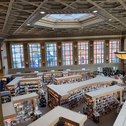 Barnes & Noble