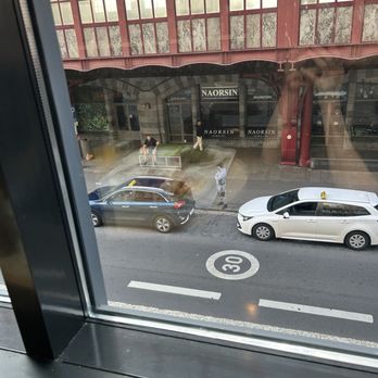 Hampton by Hilton Antwerp Central Station - Across train station - Hotels Near Me - Antwerp, VAN