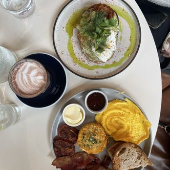Two Hands - Australian Near Me - Denver, Colorado