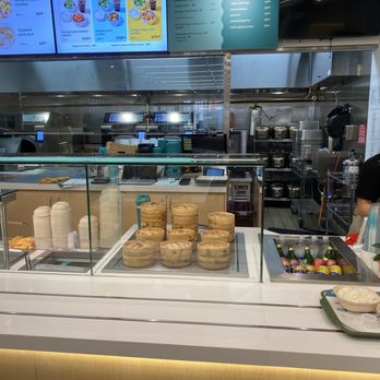 Tigawok - Clean kitchen and cashier area - Chinese Near Me - Burbank, California Tigawok - Clean kitchen and cashier area - Chinese Near Me - Burbank, California