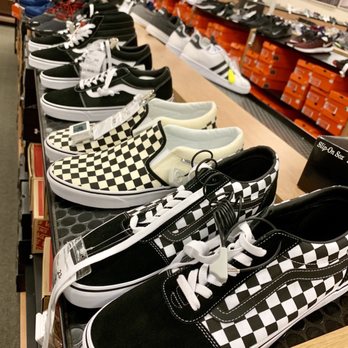 Kohl's - They have the Vans shoes - Men's Clothing Near Me - HOMESTEAD, Florida