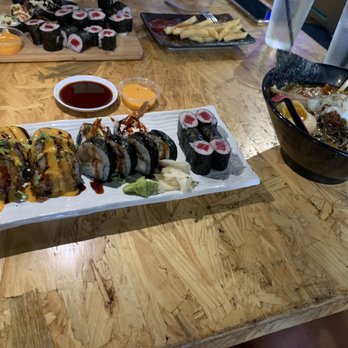 EurAsia Ramen - From left to right So Dang Good Roll Shrimp Tempura Roll Tuna roll - Ramen Near Me - Cedar Park, Texas EurAsia Ramen - From left to right So Dang Good Roll Shrimp Tempura Roll Tuna roll - Ramen Near Me - Cedar Park, Texas