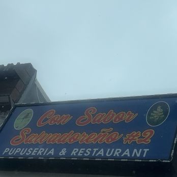 Con Sabor Salvadoreno - There is a parking in the back so you don't have to park in the front - Salvadoran Near Me - San Fernando, California