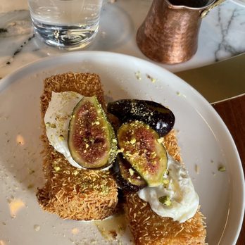 ilili DC - Fig and ricotta toast - Lebanese Near Me - Washington, DC, District of Columbia