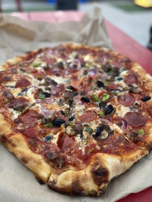 Tony's Pizzaria by null