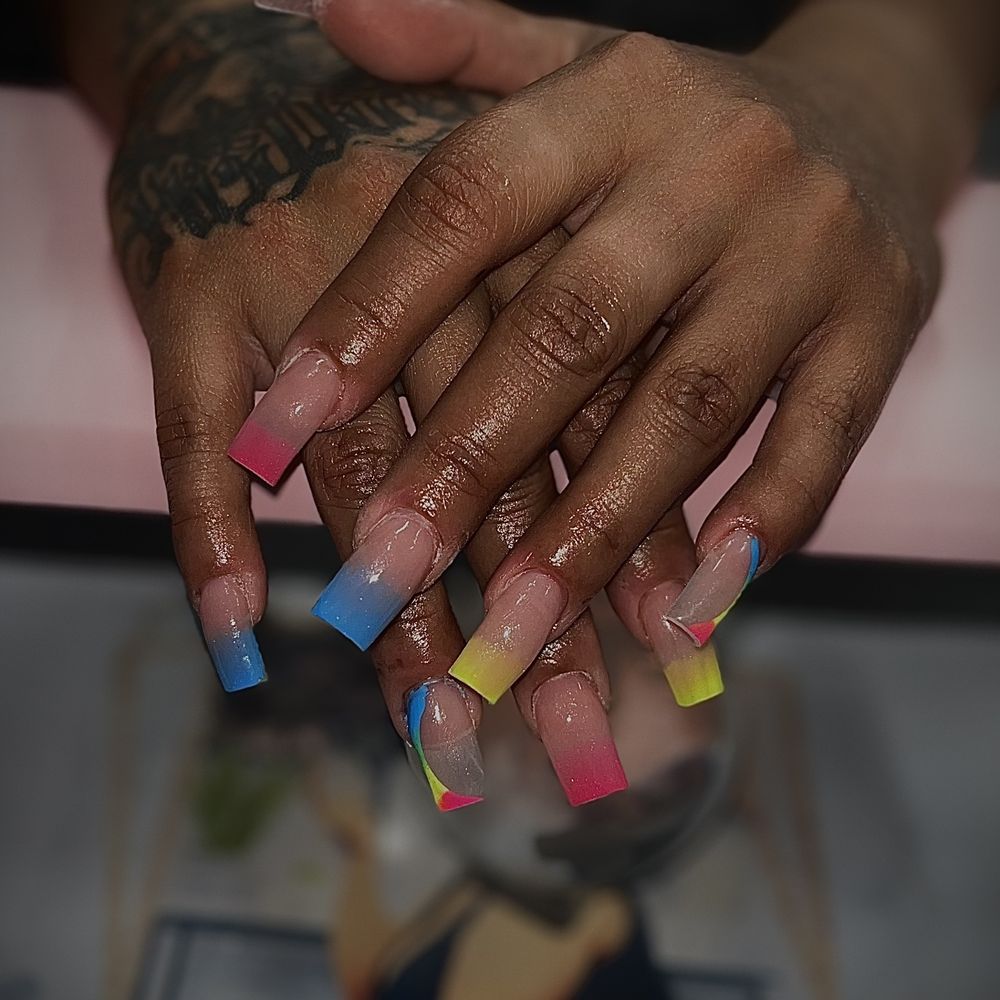 NAIL SALONS IN MERRILLVILLE INDIANA OPEN NOW