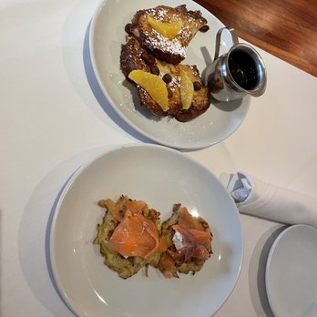 Boulevard Five 72 - New American Near Me - Kenilworth, New Jersey