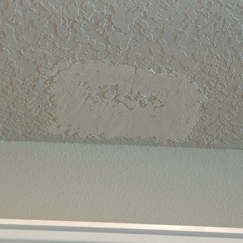 JVBS Painting and Texture - Before.... This photo shows what needed to be repaired. - Painters Near Me - Alafaya, Florida