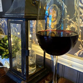 Le Patio - Very good house wine - French Near Me - Wilton Manors, Florida