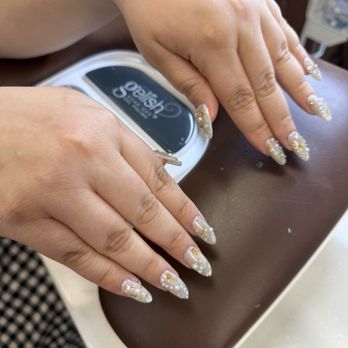 Nina Nails - Acrylic Nail Tip Set with art - Nail Salons Near Me - Corona, California Nina Nails - Acrylic Nail Tip Set with art - Nail Salons Near Me - Corona, California