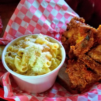 Crawford's - spicy chicken basket with mac and cheese - Southern Near Me - Los Angeles, California Crawford's - spicy chicken basket with mac and cheese - Southern Near Me - Los Angeles, California