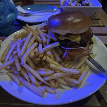 The Jungle Bird - Cheese burger and fries - Tiki Bars Near Me - Sacramento, California The Jungle Bird - Cheese burger and fries - Tiki Bars Near Me - Sacramento, California