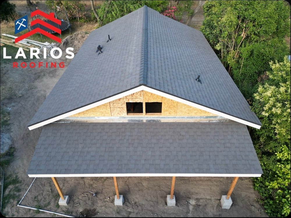 Slide of Larios Roofing