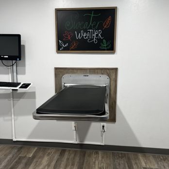 Thurman Veterinary Center - Veterinarians Near Me - Bakersfield, California Thurman Veterinary Center - Veterinarians Near Me - Bakersfield, California