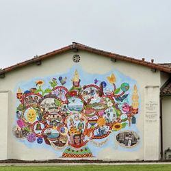Aliso School