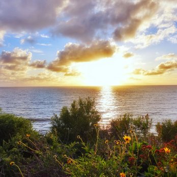 Point Vicente Lighthouse - Landmarks & Historical Buildings Near Me - Rancho Palos Verdes, California