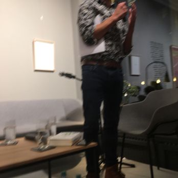 Geistesblüten - Intro Cristian welcome reception - Bookstores Near Me - Berlin, BE