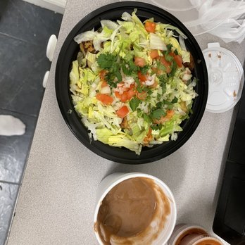 Un Poco Loco - Fish Burrito Bowl and beans - Tacos Near Me - Jacksonville, Florida Un Poco Loco - Fish Burrito Bowl and beans - Tacos Near Me - Jacksonville, Florida