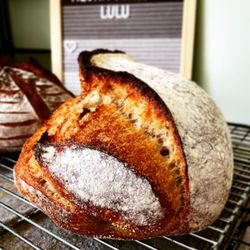 Lulu’s Maui Bakery