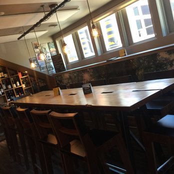 Bruce Wine Bar - Pizza Near Me - Thornbury, Ontario