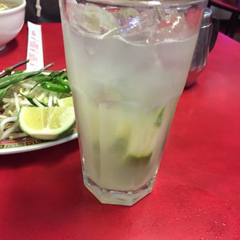 Pho 999 Reseda - Soda lemonade! Refreshing! Some places give you the can of club soda so u add it yourself..they do not! - Vietnamese Near Me - Reseda, California Pho 999 Reseda - Soda lemonade! Refreshing! Some places give you the can of club soda so u add it yourself..they do not! - Vietnamese Near Me - Reseda, California