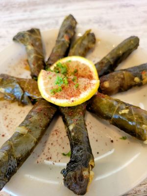 Al-Zaytuna Grill by null