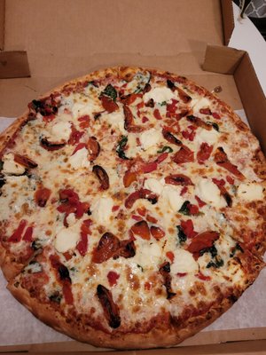 Paradise Pizza by null