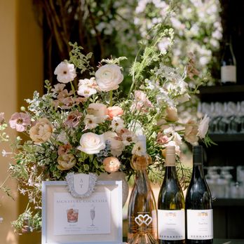 Tumbleweed Floral Design - Floral Designers Near Me