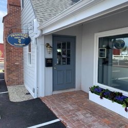 Privateers Pizza - Best Pizza in Essex CT