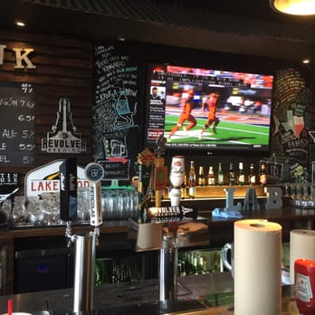 LA Burger - Bar - Burgers Near Me - Richardson, Texas
