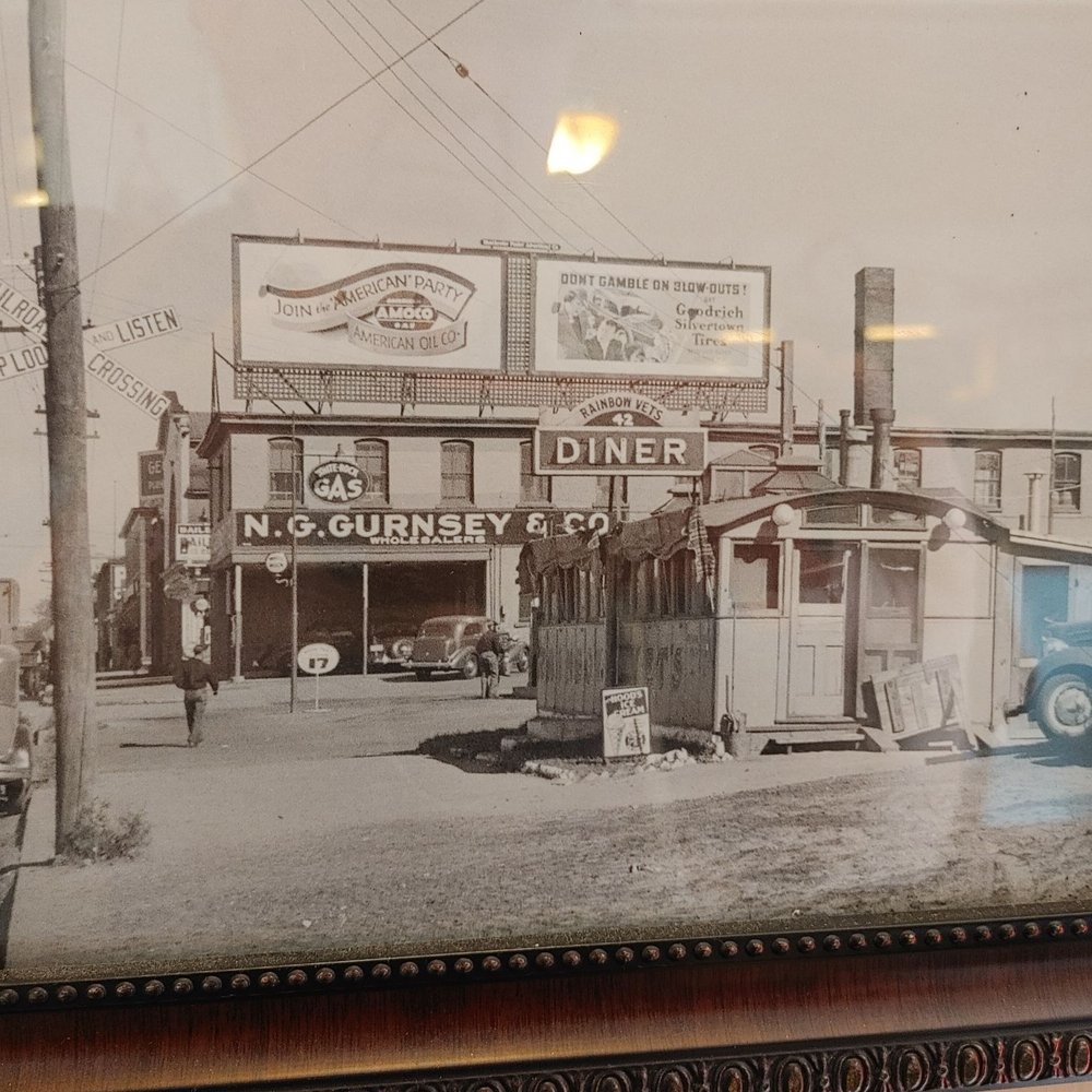 This photo on the wall, is from the 30s. The original footprint.