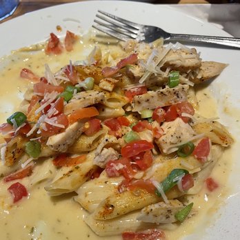 Chili's - Bars Near Me - Orem, Utah