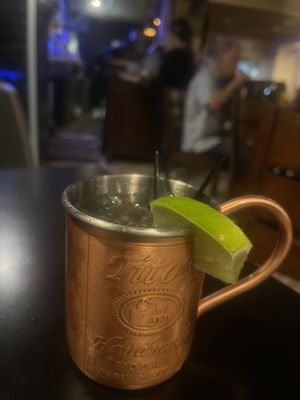 Mezzo Bistro & Bar by null