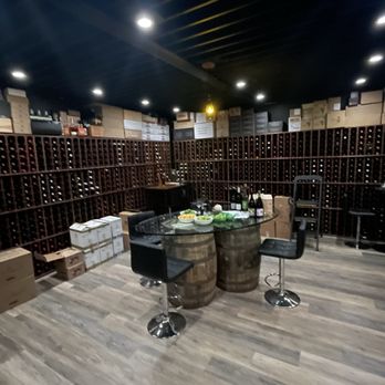 Silver Lining - Wine Bars Near Me - Honolulu, Hawaii